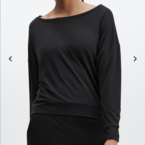 ✨2/$75 ✨ Fabletics Sleek Knit Boat Neck Pullover - Picture 2 of 6